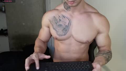 colombianmuscle8 online show from 06/22/26, 12:56