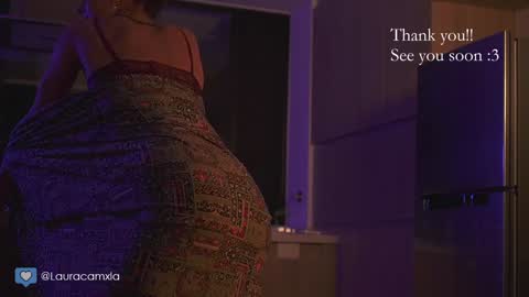 Laura online show from 12/04/24, 03:15