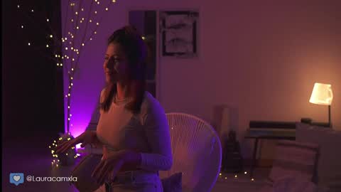 Laura online show from 01/26/25, 12:48