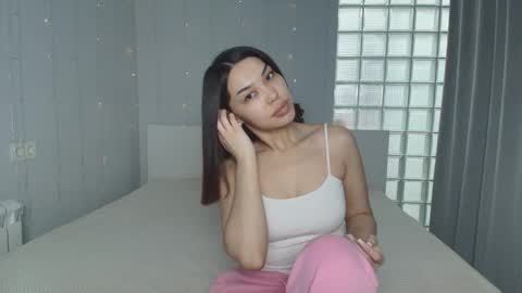 Snapshot of comely_camillla chatting on 01/10/26, 10:17 Camilla online show from 01/10/26, 10:17