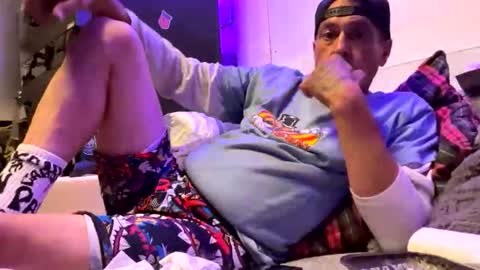 comeongirlts online show from 06/10/26, 10:14
