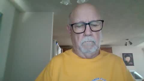 comeonmymouth online show from 01/17/25, 09:17