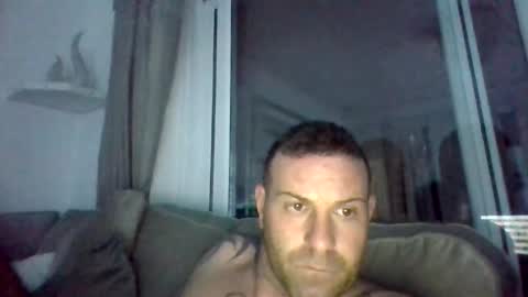 Snapshot of comesee10 chatting on 12/15/25, 11:20 comesee10 online show from 12/15/25, 11:20