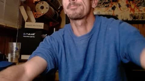 Snapshot of comic_king27 chatting on 03/04/25, 11:08 Nelson or ComicKing and sometime Peachy143 online show from 03/04/25, 11:08