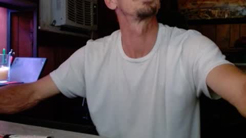 Snapshot of comic_king27 chatting on 09/18/25, 11:29 Nelson or ComicKing and sometime Peachy143 online show from 09/18/25, 11:29