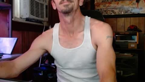 Snapshot of comic_king27 chatting on 09/21/25, 12:07 Nelson or ComicKing and sometime Peachy143 online show from 09/21/25, 12:07