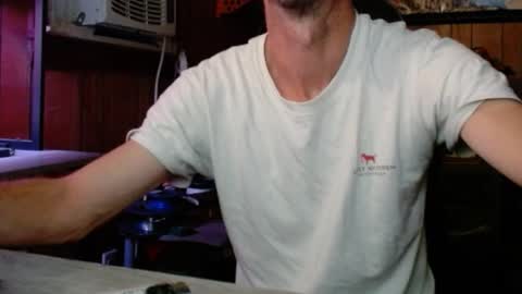 Snapshot of comic_king27 chatting on 09/22/25, 08:49 Nelson or ComicKing and sometime Peachy143 online show from 09/22/25, 08:49