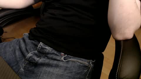 Snapshot of commanderchip chatting on 01/11/25, 01:01 commanderchip online show from 01/11/25, 01:01