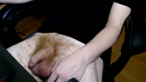 Snapshot of commanderchip chatting on 01/20/25, 06:43 commanderchip online show from 01/20/25, 06:43