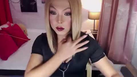 QUEEN SABRINA online show from 06/09/26, 05:08