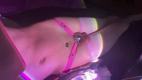 Snapshot of commandme69696969 chatting on 03/12/25, 09:23 Kimera online show from 03/12/25, 09:23