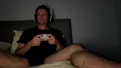 con8188 online show from 09/14/25, 10:47