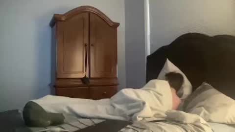 Snapshot of concentralized chatting on 02/06/25, 12:00 Matt online show from 02/06/25, 12:00