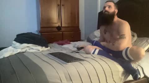 Snapshot of concentralized chatting on 02/07/25, 08:01 Matt online show from 02/07/25, 08:01