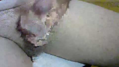 Snapshot of coneyguy chatting on 10/17/25, 01:46 coneyguy online show from 10/17/25, 01:46