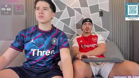 Snapshot of confi17_latin chatting on 12/02/25, 02:28 Damian and Daniel online show from 12/02/25, 02:28