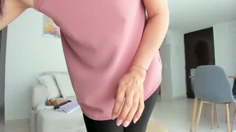 conie28  online show from 09/25/25, 06:33