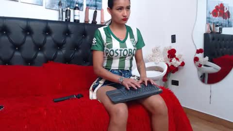 conni_f00x online show from 01/31/26, 09:02