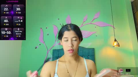 C O N N I E online show from 11/21/25, 02:05