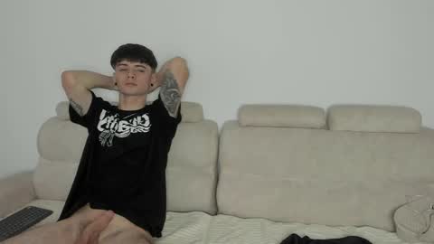 Snapshot of connor_and_angel chatting on 05/29/26, 12:30 connor_and_angel online show from 05/29/26, 12:30