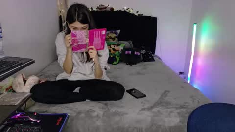 Snapshot of conor_taylor_ chatting on 10/15/25, 02:50 conor_taylor_ online show from 10/15/25, 02:50