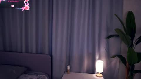 Hello im Sofia Welcme to my room .More hugs and kiss for you online show from 10/11/25, 05:17