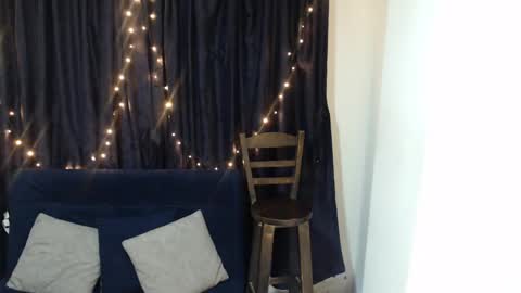 Sofi online show from 09/25/25, 03:43