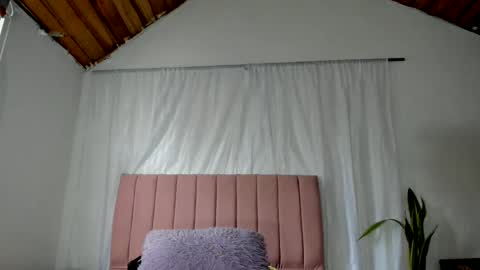 conyabril online show from 05/11/26, 12:55