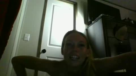Snapshot of cookie_j22 chatting on 09/22/25, 07:32 Jaiscookie cum play with me online show from 09/22/25, 07:32