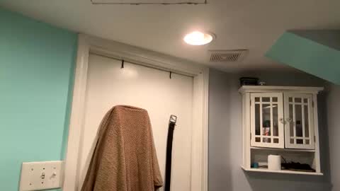 cookie_monster8593 online show from 10/19/25, 08:20