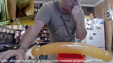 Snapshot of cookieliquor chatting on 02/03/25, 03:38 Cookie - I do cooking streams occasionally. Next stream online show from 02/03/25, 03:38
