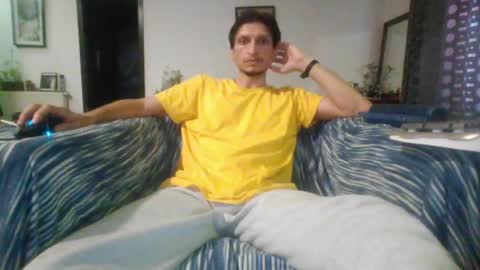 Cool2Buddies online show from 06/05/26, 02:29