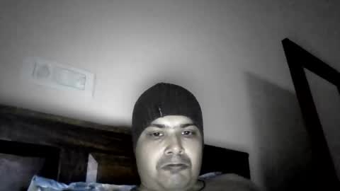 Snapshot of cool_breeze09 chatting on 10/26/25, 01:22 Cool Breeze09 online show from 10/26/25, 01:22