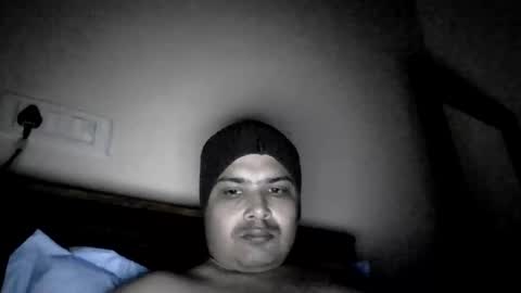 Snapshot of cool_breeze09 chatting on 10/26/25, 04:35 Cool Breeze09 online show from 10/26/25, 04:35