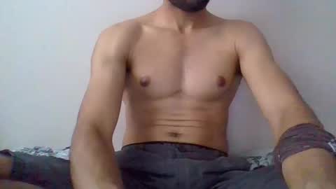 coolboy75289 online show from 10/19/25, 07:03