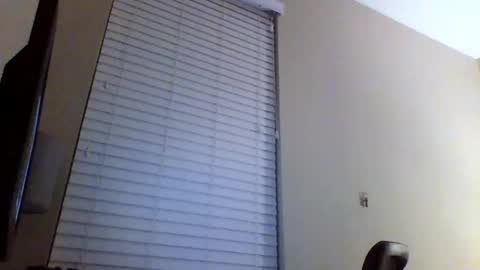 Snapshot of cooldude122222 chatting on 02/27/25, 04:52 cooldude122222 online show from 02/27/25, 04:52