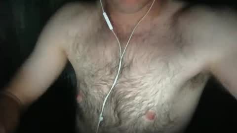 Snapshot of cooldude5432 chatting on 12/19/24, 01:39 Cool Dude online show from 12/19/24, 01:39