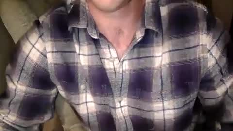 Snapshot of cooldude5432 chatting on 02/15/25, 02:15 Cool Dude online show from 02/15/25, 02:15