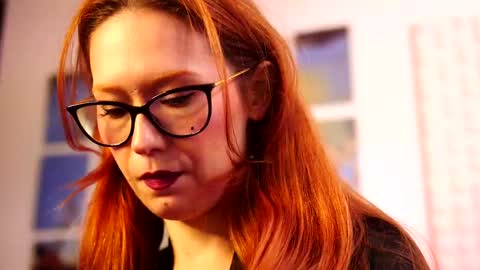 Ginger The Cringer online show from 09/15/25, 07:08