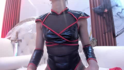 Coralie Bronson online show from 10/22/25, 08:30