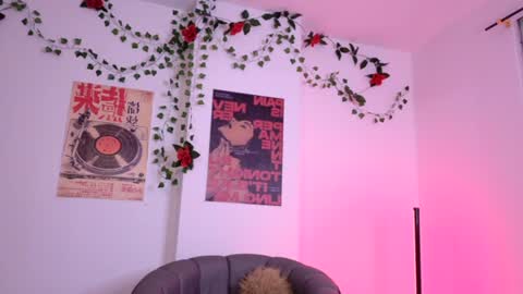 Coralie Bronson online show from 07/24/26, 12:19