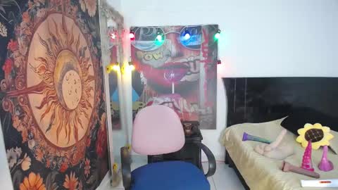 vivi online show from 05/08/26, 07:08