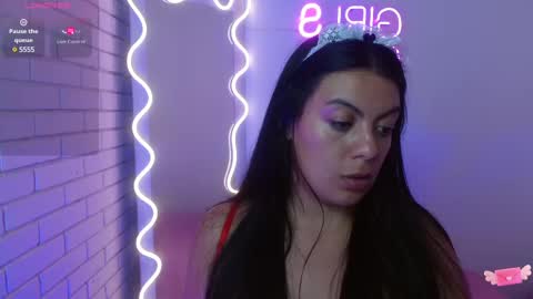 Carolina  online show from 02/08/25, 05:50