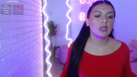 Carolina  online show from 02/11/25, 11:43