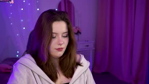 little girl who is always right or Coraline online show from 12/02/24, 11:23