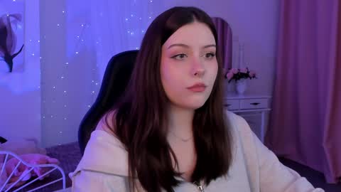 little girl who is always right or Coraline online show from 02/06/25, 11:43