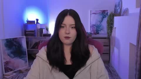 little girl who is always right or Coraline online show from 10/29/25, 05:31