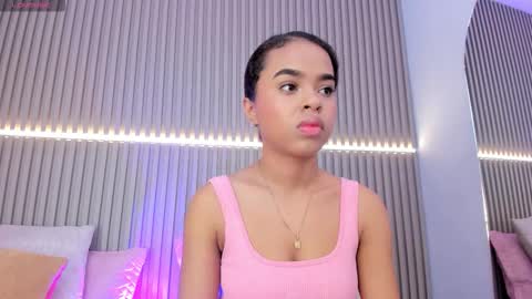 coralineross_ online show from 10/20/25, 10:59