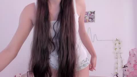 Snapshot of coralinexxx07 chatting on 07/21/26, 04:31 Coraline uwu Bienvenidos al dulce mundo de Coraline Hola amores soy Coraline Una chica tierna juguetona online show from 07/21/26, 04:31