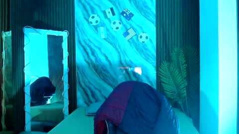 corall_tay1 online show from 06/21/26, 11:46